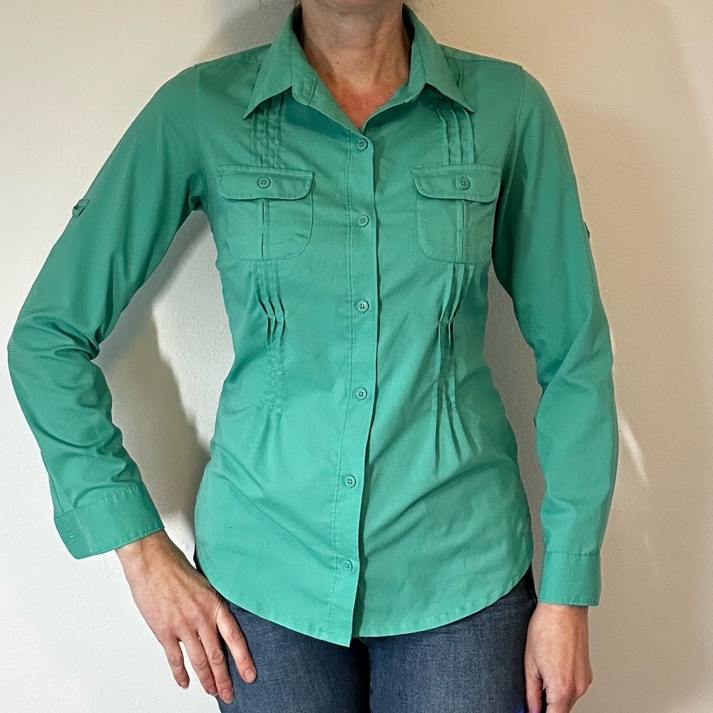 Columbia Women's Teal Button Down Shirt
